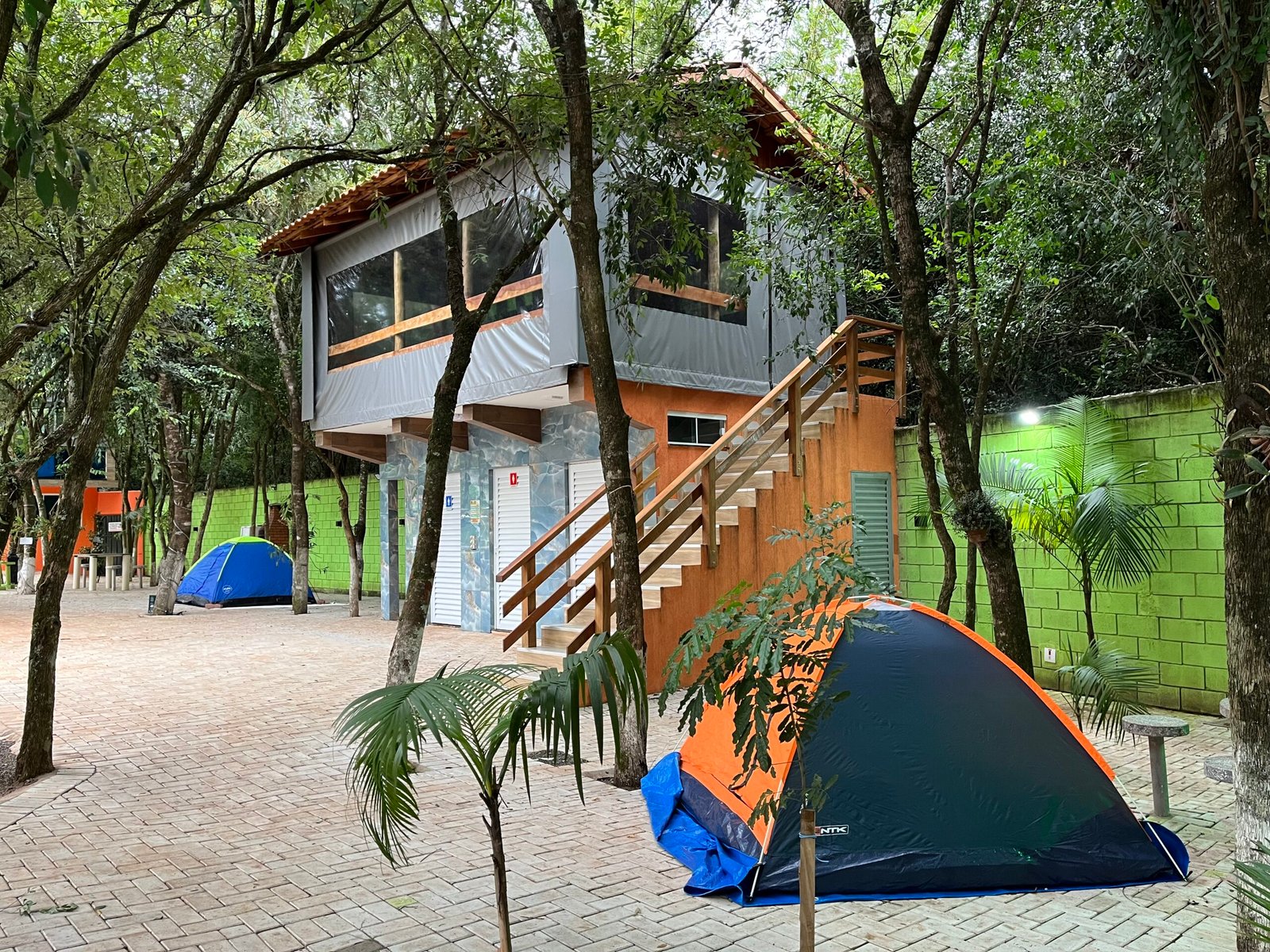 camping e acampamento