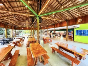 Espaço para eventos, aniversarios, casamentos, festas e confraternizações.