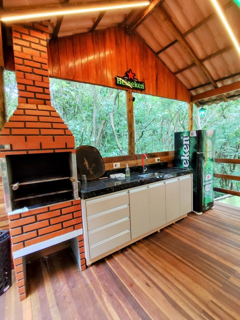 locação para churrasco - toca da onça.